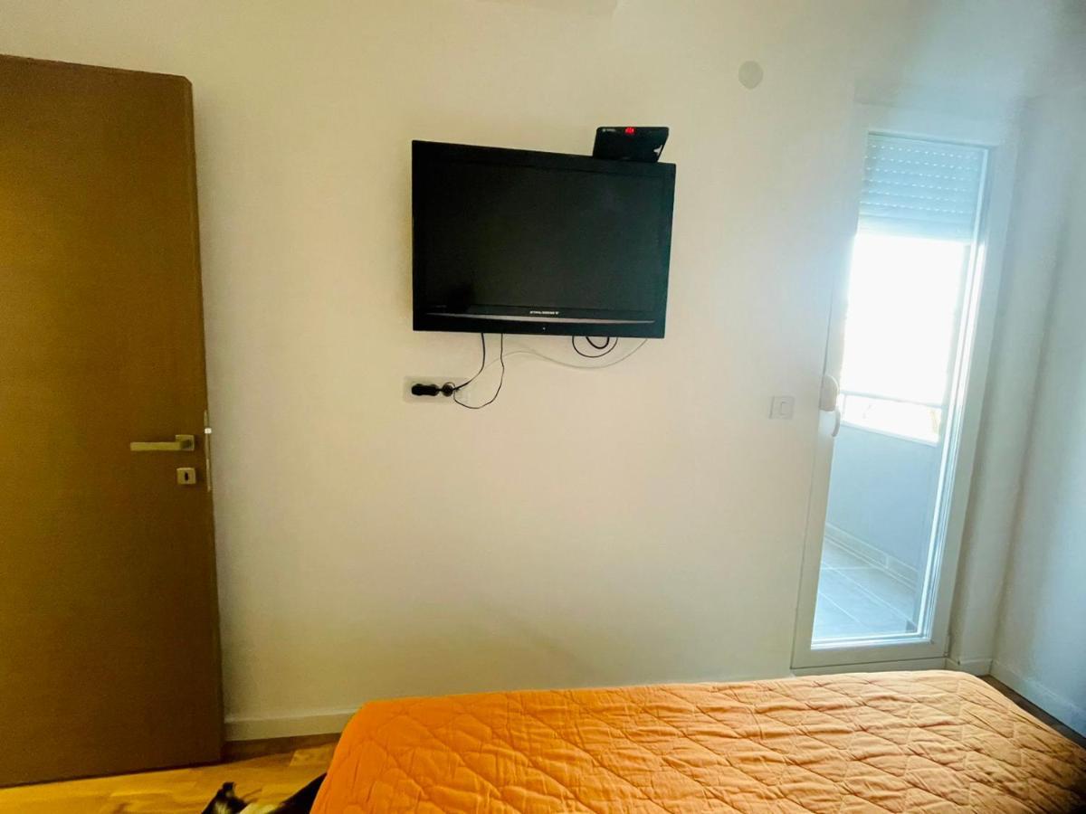 Apartman Nikol Kumanovo Eksteriør bilde
